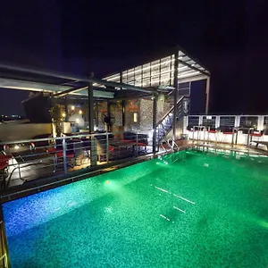 4* Hotel Platinum Grand
